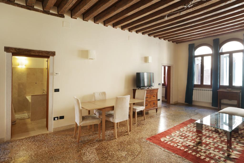 Locappart Ormesini Apartment Venice Exterior photo