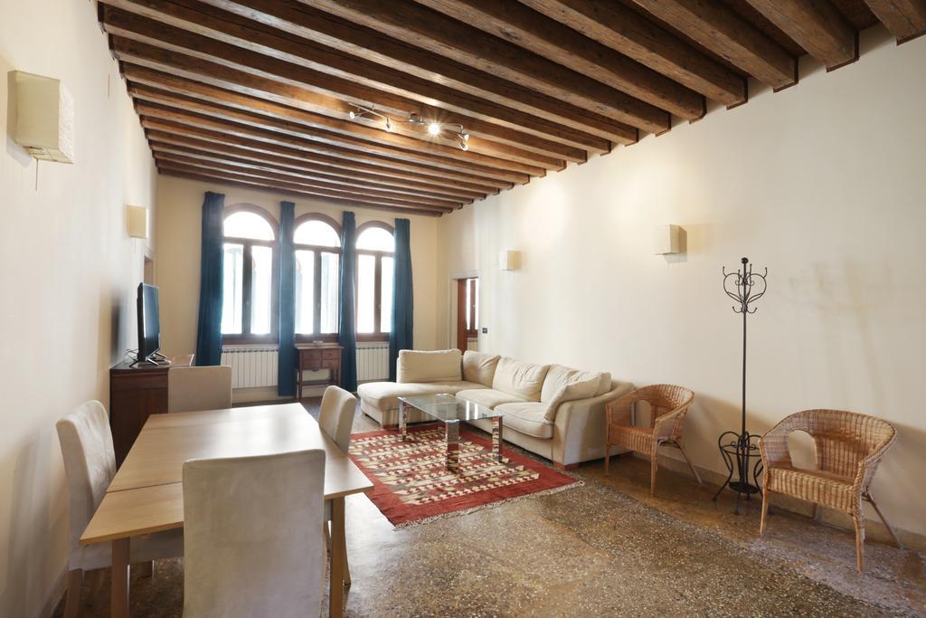 Locappart Ormesini Apartment Venice Exterior photo